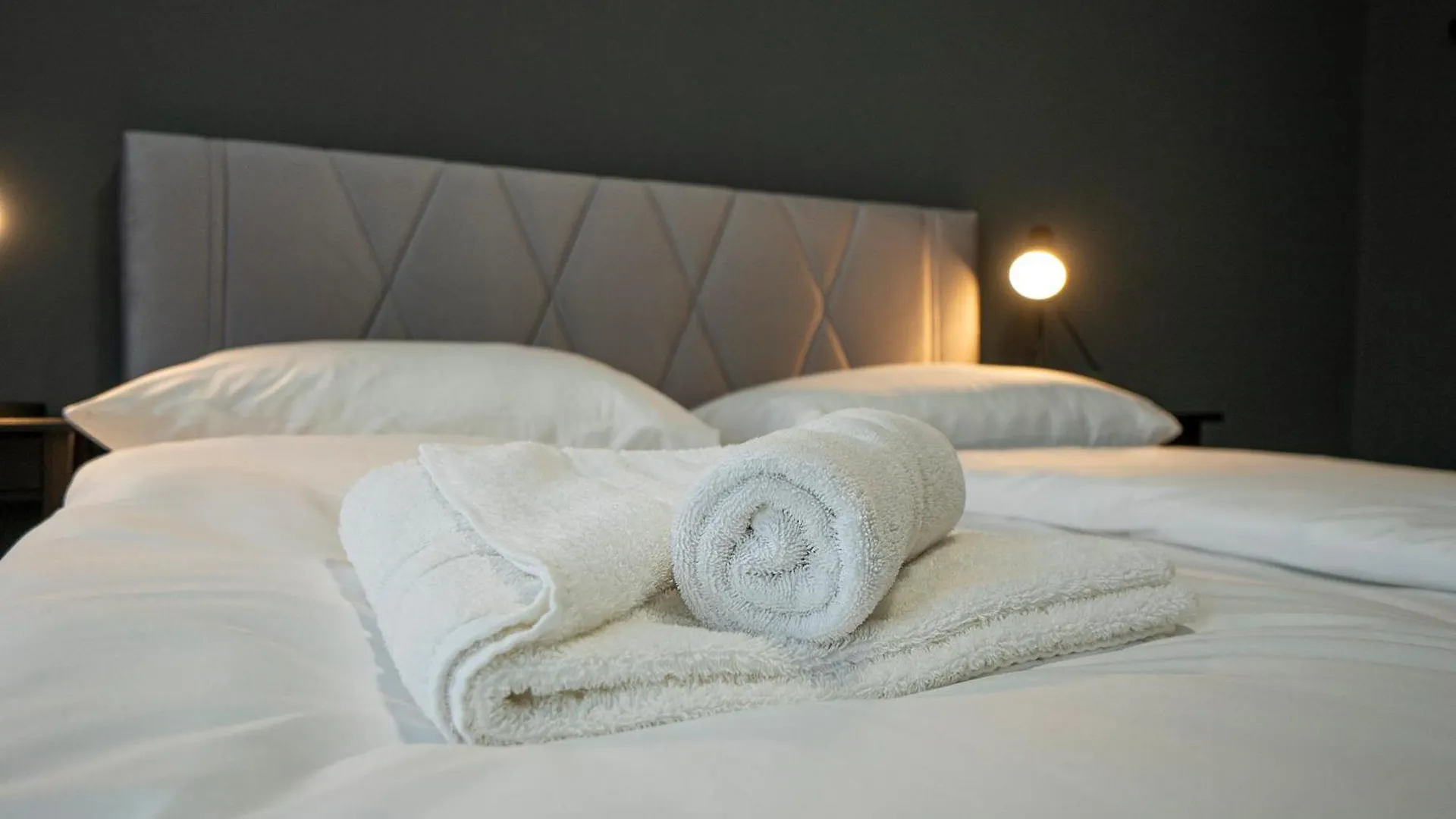 Bright Apartment 15 Min From The City Center Viena 0*,  Austria